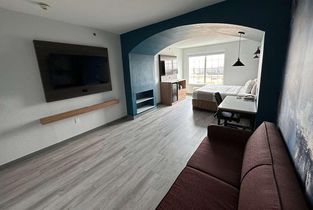 La Quinta Inn & Suites By Wyndham Ft Worth-Burleson Δωμάτιο φωτογραφία