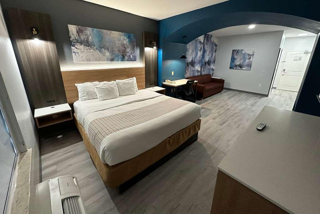 La Quinta Inn & Suites By Wyndham Ft Worth-Burleson Δωμάτιο φωτογραφία