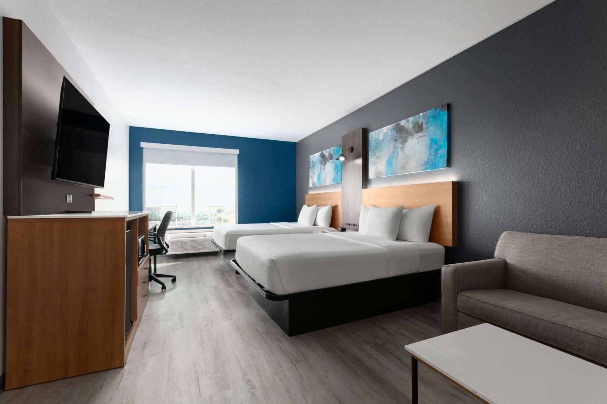 La Quinta Inn & Suites By Wyndham Ft Worth-Burleson Εξωτερικό φωτογραφία