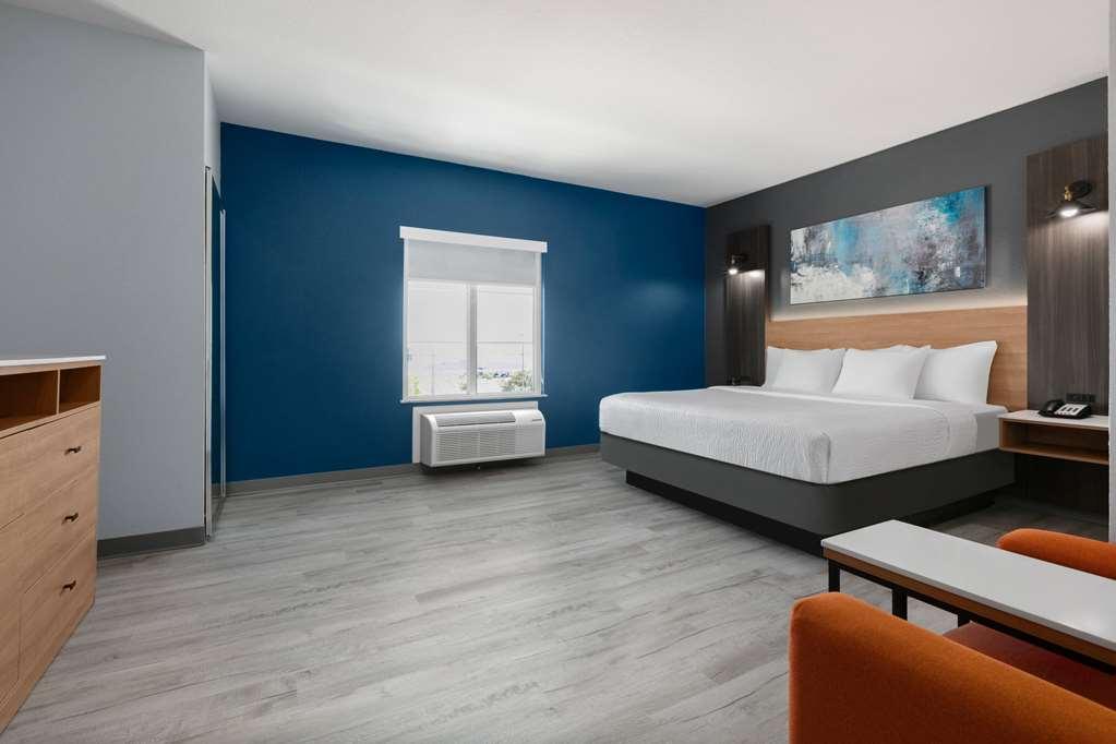 La Quinta Inn & Suites By Wyndham Ft Worth-Burleson Δωμάτιο φωτογραφία